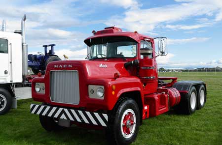 heavy duty trucks parts